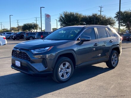 2025 Toyota RAV4 XLE SUV
