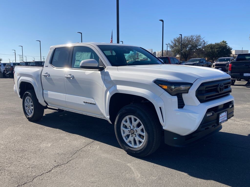 New 2026 Toyota Tacoma SR5 Truck Double Cab