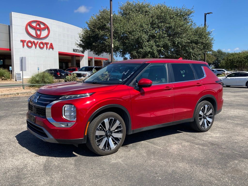 2025 Mitsubishi Outlander