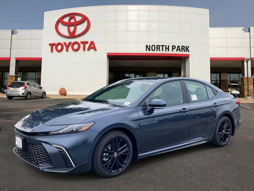 New 2026 Toyota Camry SE Sedan
