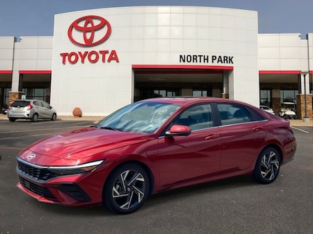 2024 Hyundai Elantra Limited Sedan