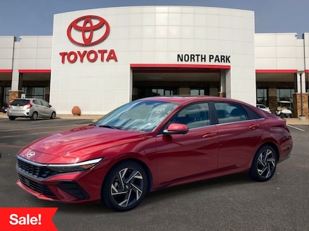 2024 Hyundai Elantra Limited Sedan