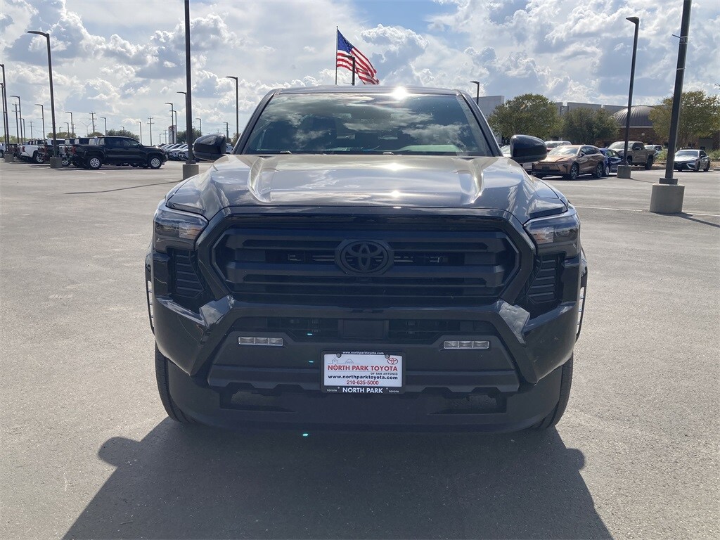 2025 Toyota Tacoma SR5 photo 2