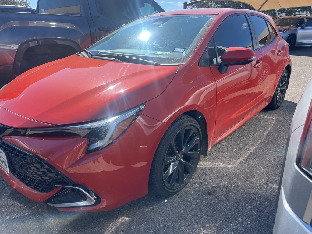 Used 2025 Toyota Corolla Hatchback XSE Hatchback