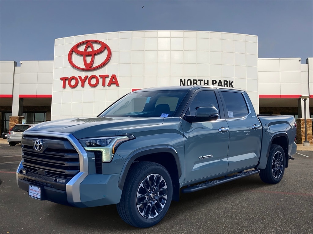 2026 Toyota Tundra Limited's photo