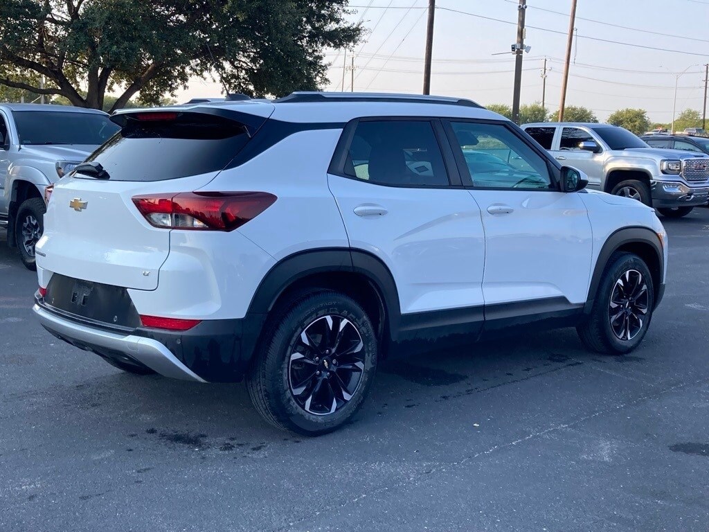 2021 Chevrolet Trailblazer LT photo 4