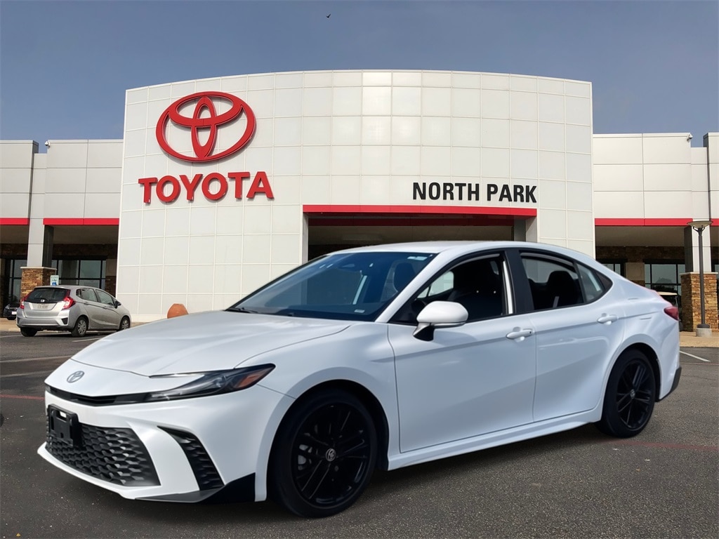 Certified 2025 Toyota Camry SE Sedan