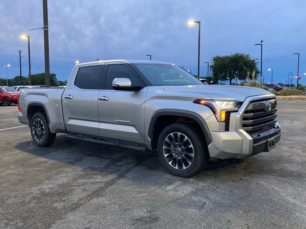 Used 2022 Toyota Tundra Limited with VIN 5TFJA5BC5NX001794 for sale in San Antonio, TX