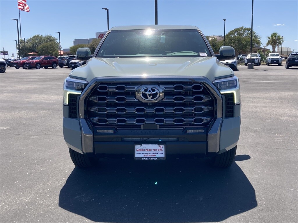 2026 Toyota Tundra Platinum photo 2