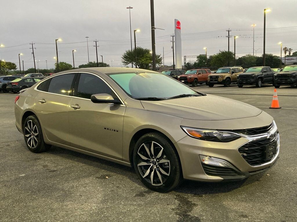 Used 2024 Chevrolet Malibu RS Sedan