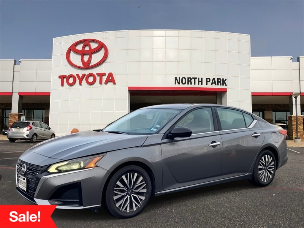 2024 Nissan Altima SV