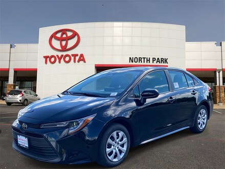 2025 Toyota Corolla LE Sedan