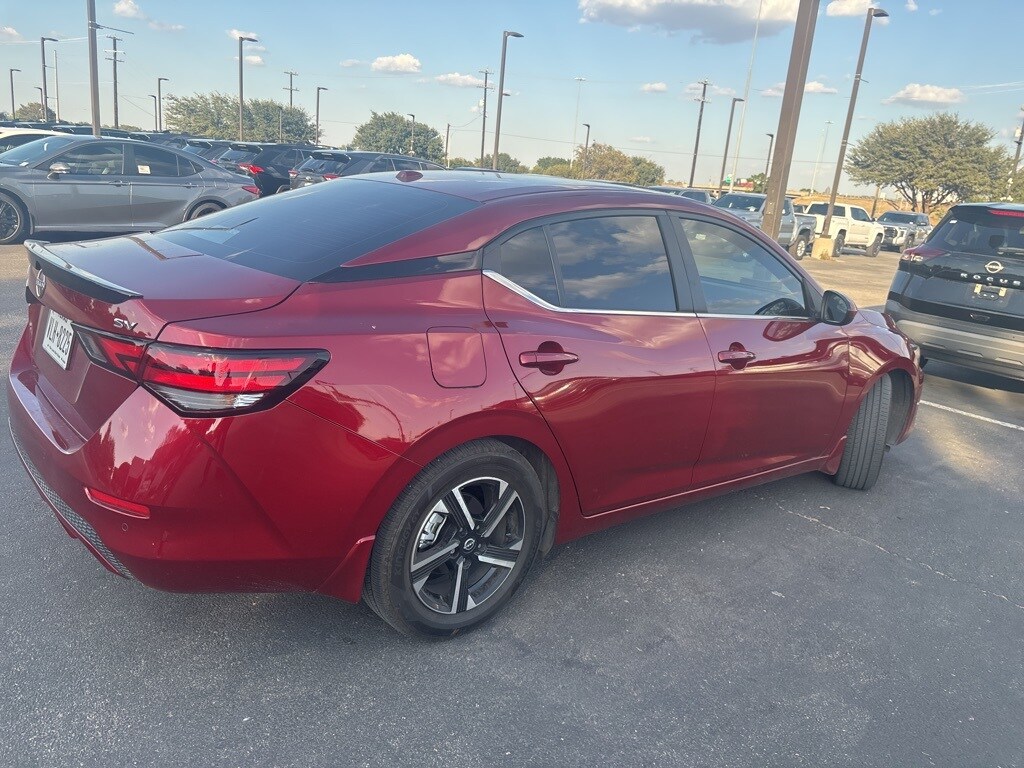 2024 Nissan Sentra SV photo 3