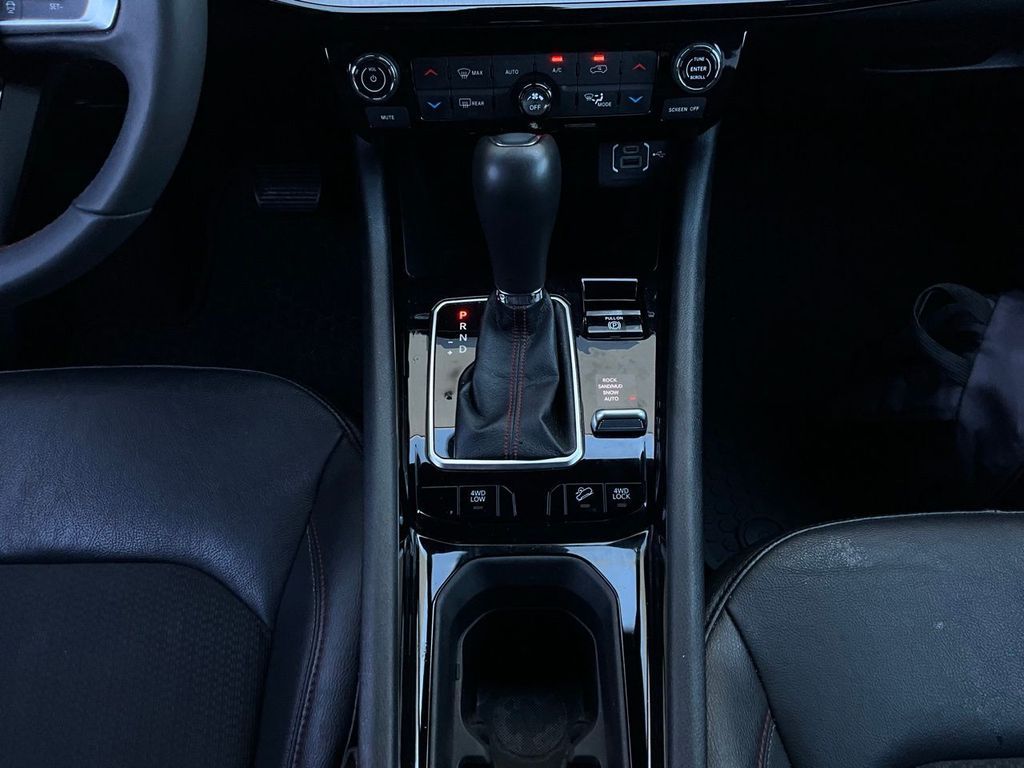 2025 Jeep Compass Trailhawk - Photo 13