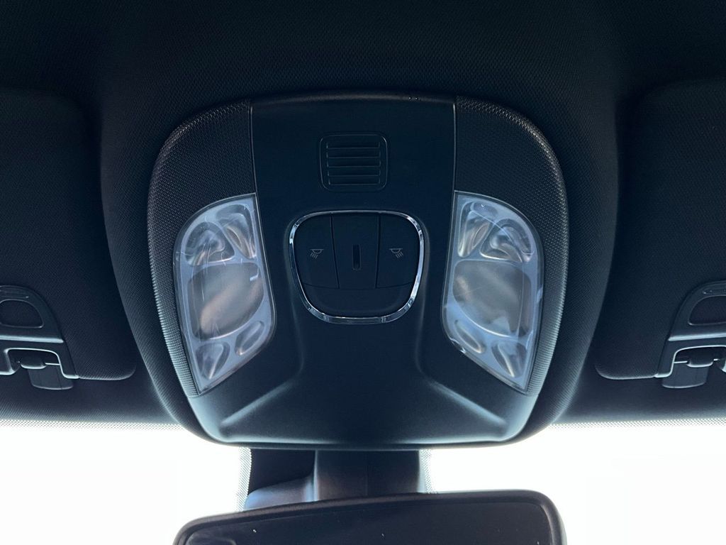 2025 Jeep Compass Trailhawk - Photo 15