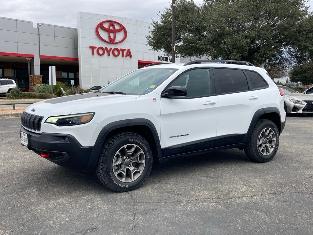 2022 Jeep Cherokee Trailhawk's photo