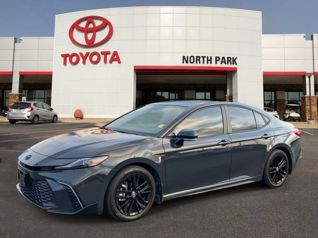 Used 2026 Toyota Camry SE Sedan