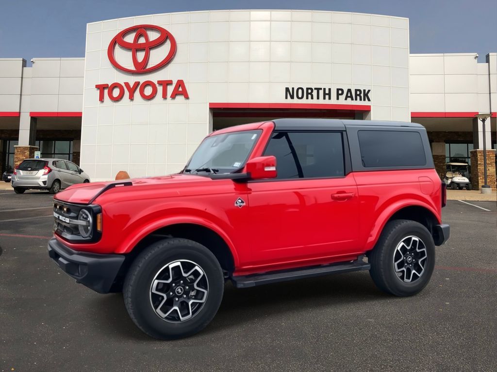 2023 Ford Bronco 2-Door Outer Banks