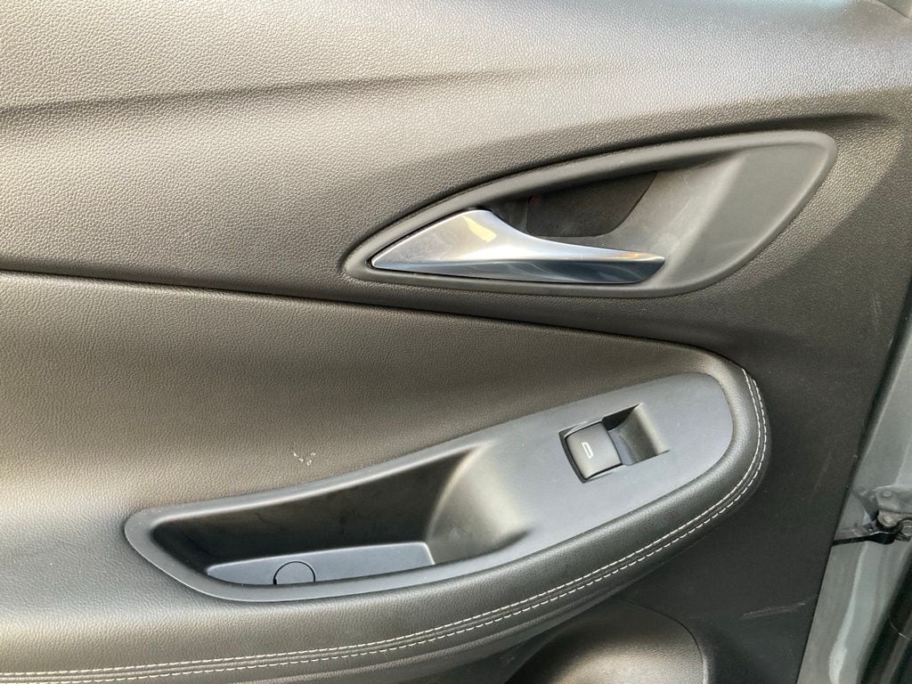 2025 Buick Encore GX Preferred - Photo 11