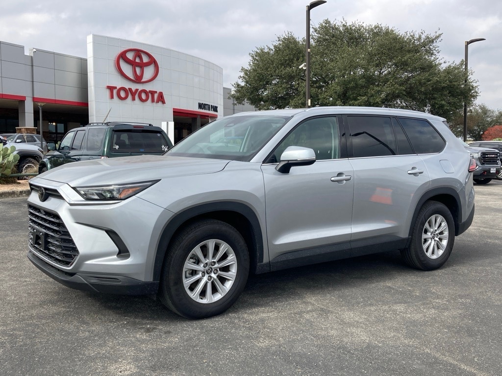 Certified 2025 Toyota Grand Highlander XLE SUV