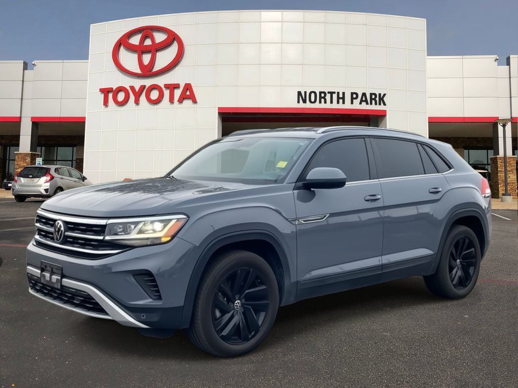 2022 Volkswagen Atlas Cross Sport 3.6L V6 SE w/Tech 4MOTION's photo