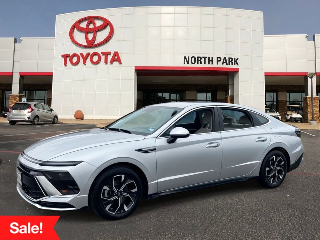 Used 2025 Hyundai Sonata SEL Sedan