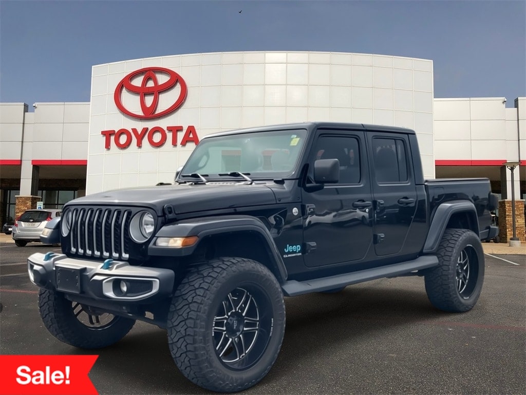 2020 Jeep Gladiator Overland's photo