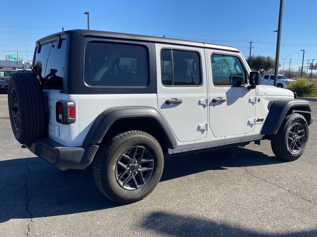 Used 2024 Jeep