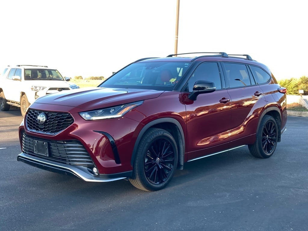 Certified 2023 Toyota Highlander XSE SUV