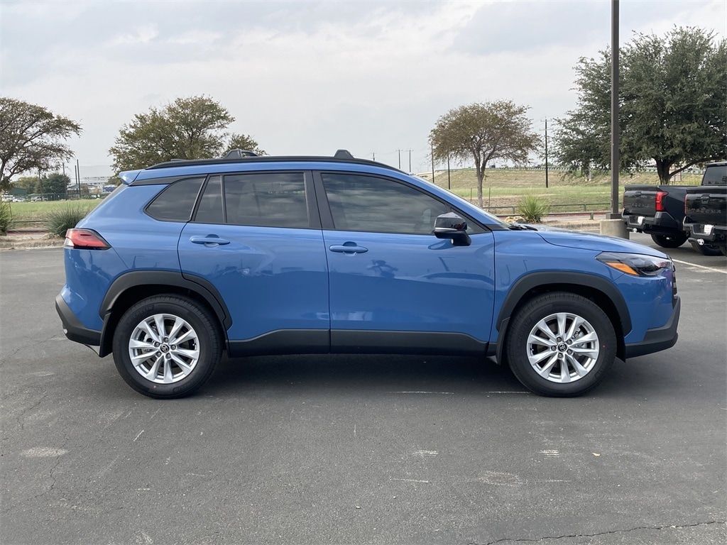 New 2026 Toyota Corolla Cross LE SUV