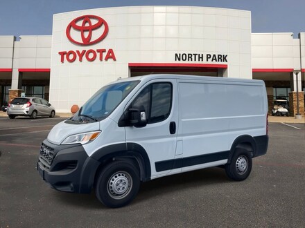 2025 Ram Promaster 1500 Low Roof Cargo Van
