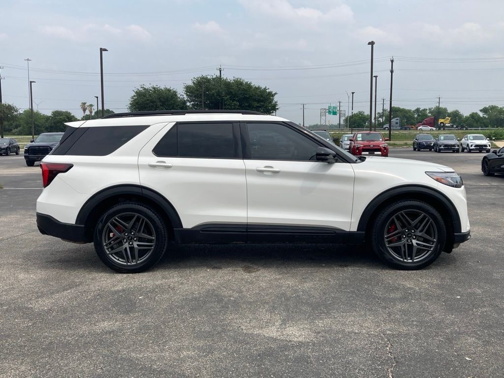 Used 2025 Ford Explorer ST SUV