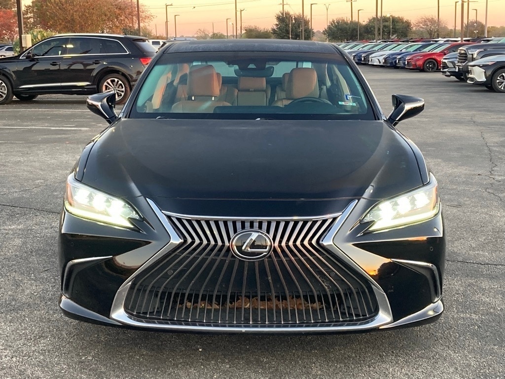 Used 2019 Lexus