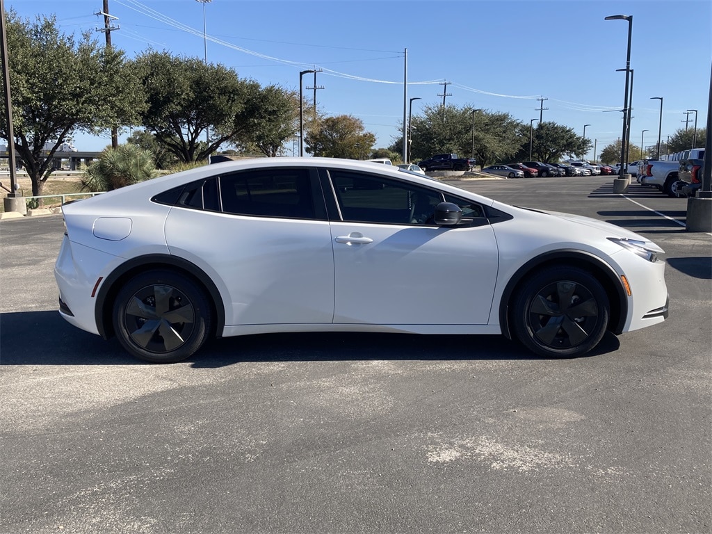 New 2026 Toyota Prius Plug-In Hybrid SE Hatchback