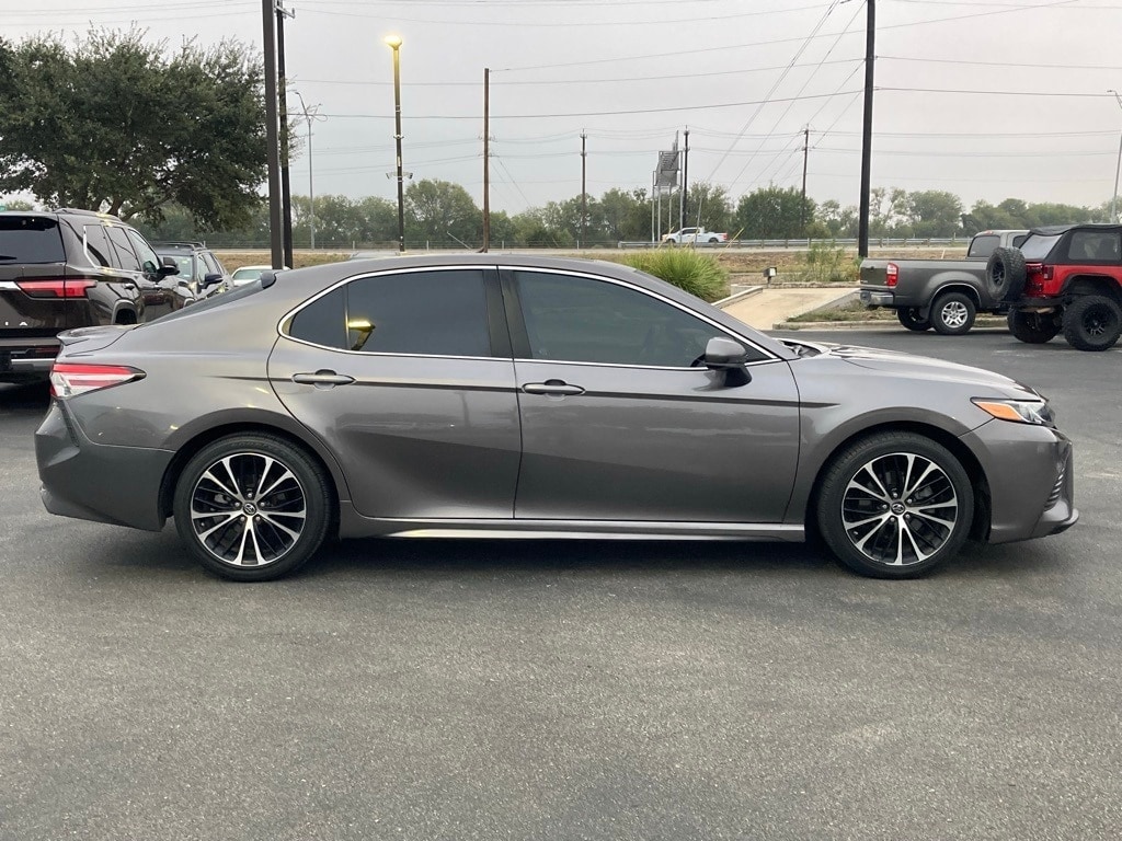 Used 2018 Toyota Camry L Sedan