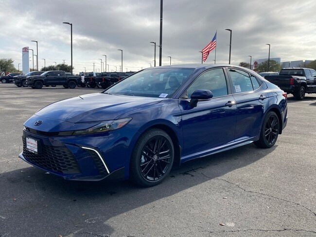 2026 Toyota Camry SE Sedan