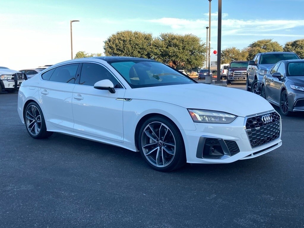 2023 Audi A5 45 S line Premium Plus photo 3