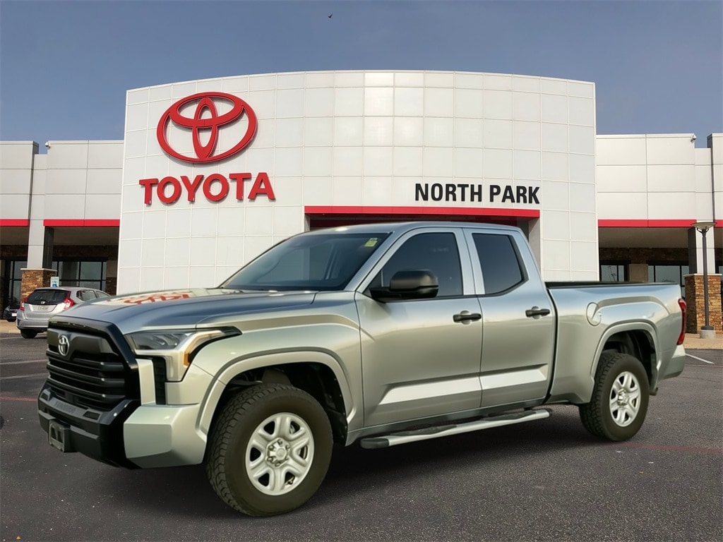 2024 Toyota Tundra SR's photo