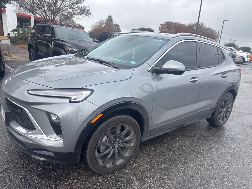 2024 Buick Encore GX Sport Touring's photo