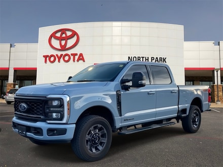 2024 Ford F-250SD Lariat Truck