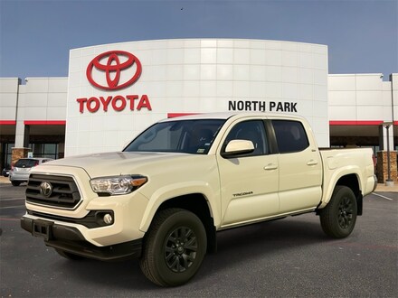 2023 Toyota Tacoma SR5 Truck