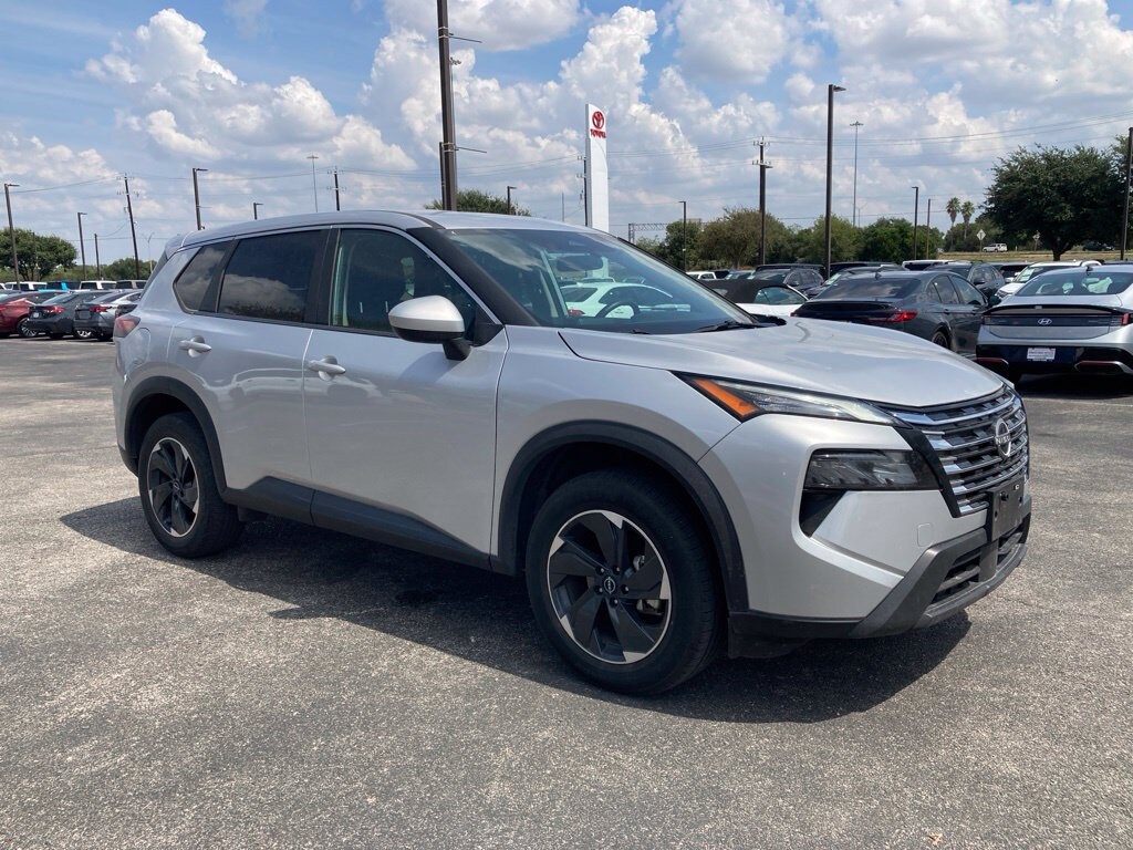 Used 2025 Nissan