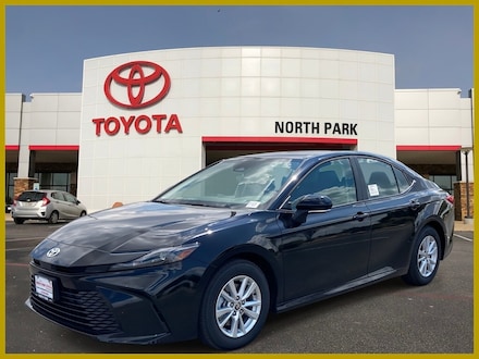 2025 Toyota Camry LE Sedan