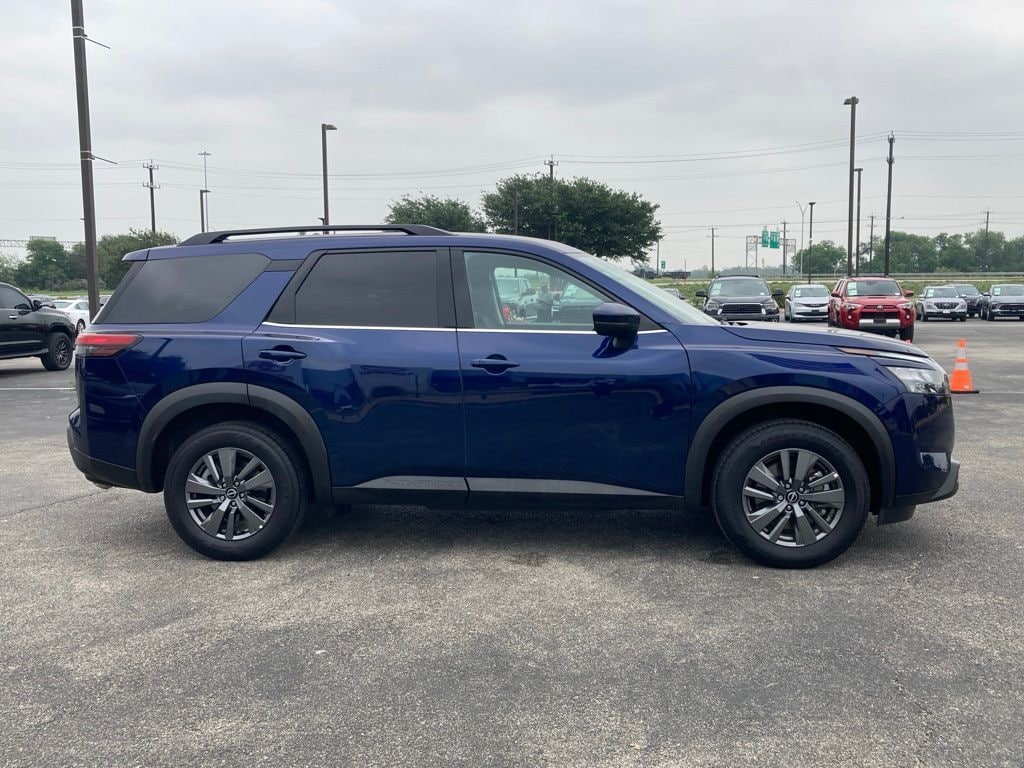 Used 2025 Nissan Pathfinder SV SUV