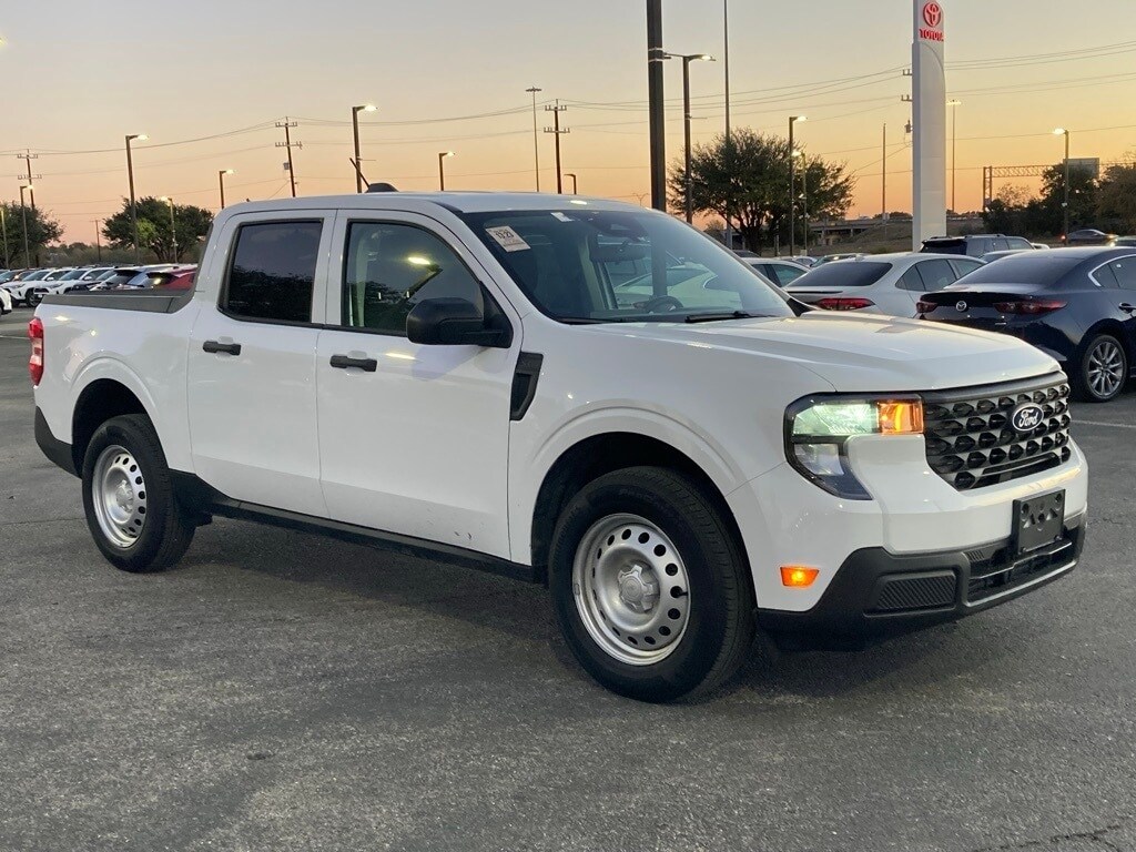 Used 2025 Ford Maverick XL Truck