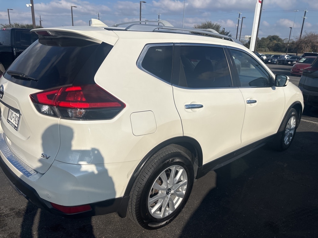 Used 2020 Nissan Rogue SV SUV