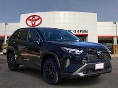 2025 Toyota RAV4 LE SUV