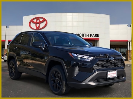 2025 Toyota RAV4 LE SUV