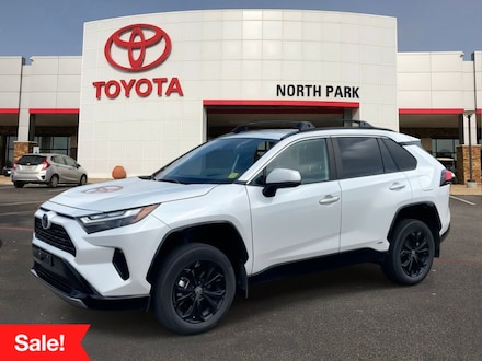 2023 Toyota RAV4 Hybrid SE SUV