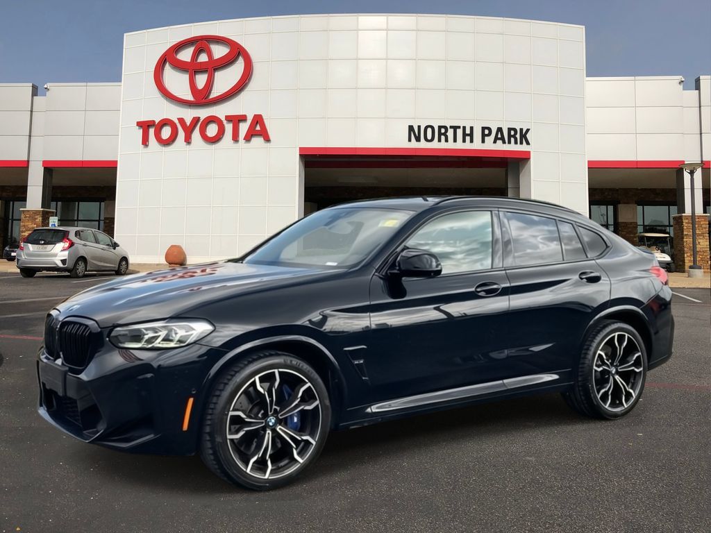 2024 BMW X4 M -'s photo